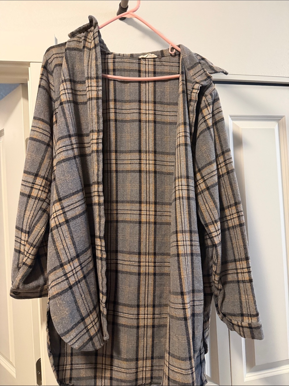 ADORA Gray and Cream Plaid Open-Front Blazer
